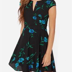 Floral print short dress